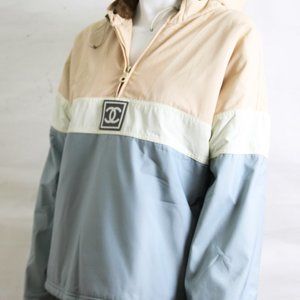 Chanel vintage ski collection jacket - Sold out